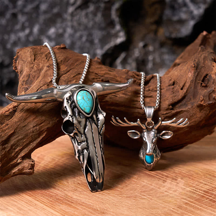 Conjunto de collar con colgante de toro longhorn y cabeza de alce turquesa