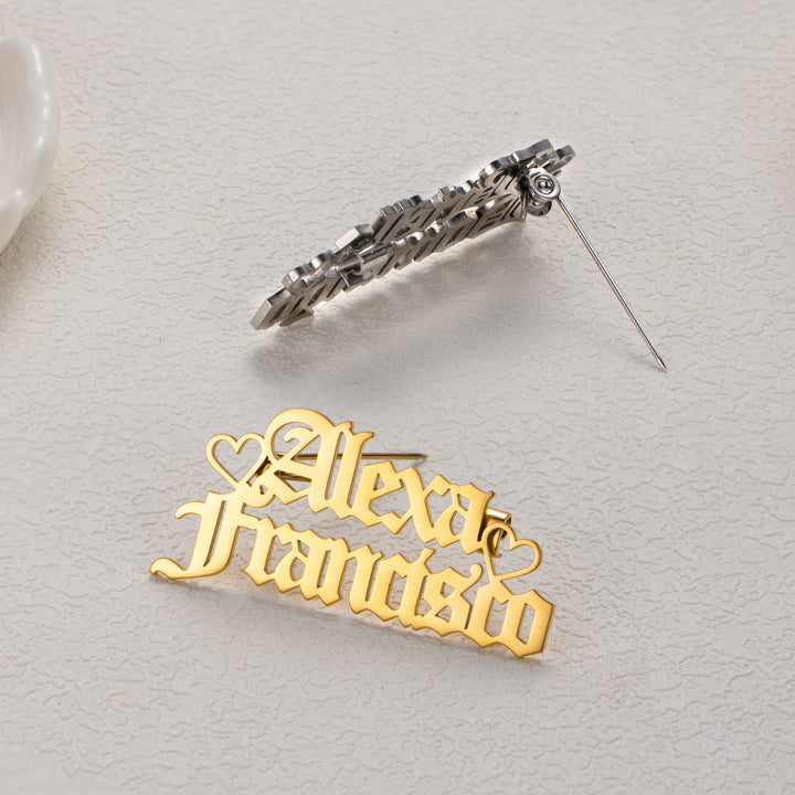 Broche personalizado con dos nombres, accesorio de acero inoxidable para traje