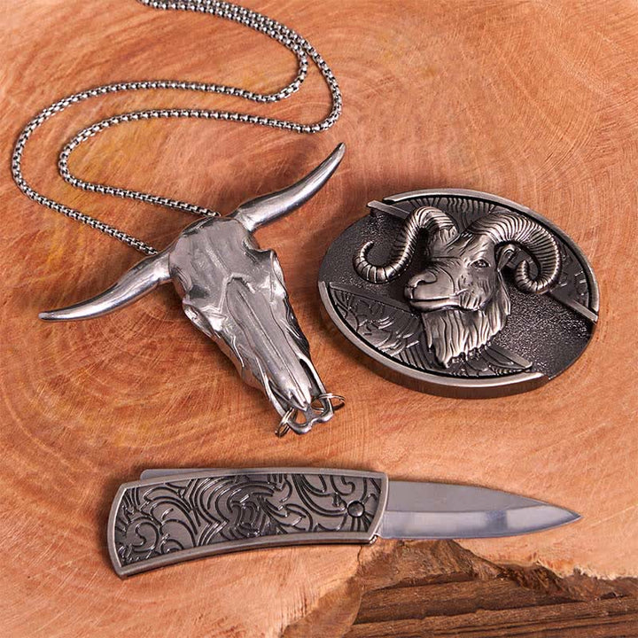 Conjunto de collar y colgante de cruz con cuchillo oculto de cabra, hebilla de cinturón y cuernos largos
