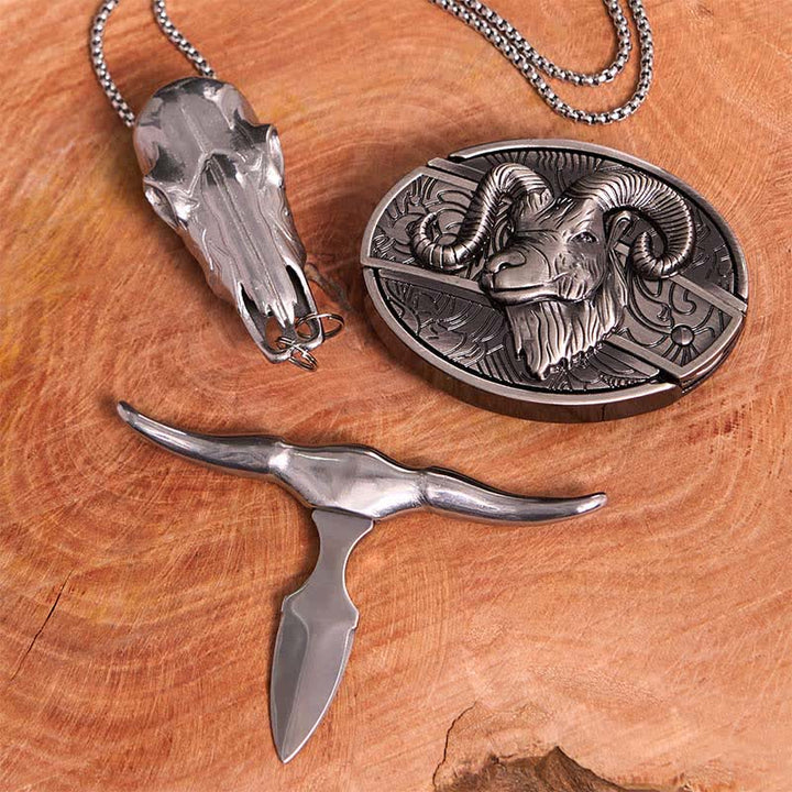 Conjunto de collar y colgante de cruz con cuchillo oculto de cabra, hebilla de cinturón y cuernos largos