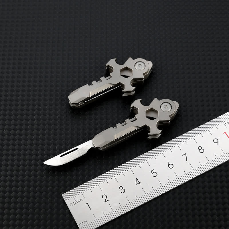 Mini llavero plegable de titanio multifuncional Cross