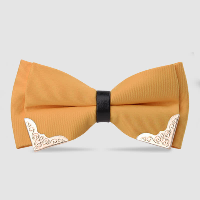 Pajarita clásica de metal dorado para hombre