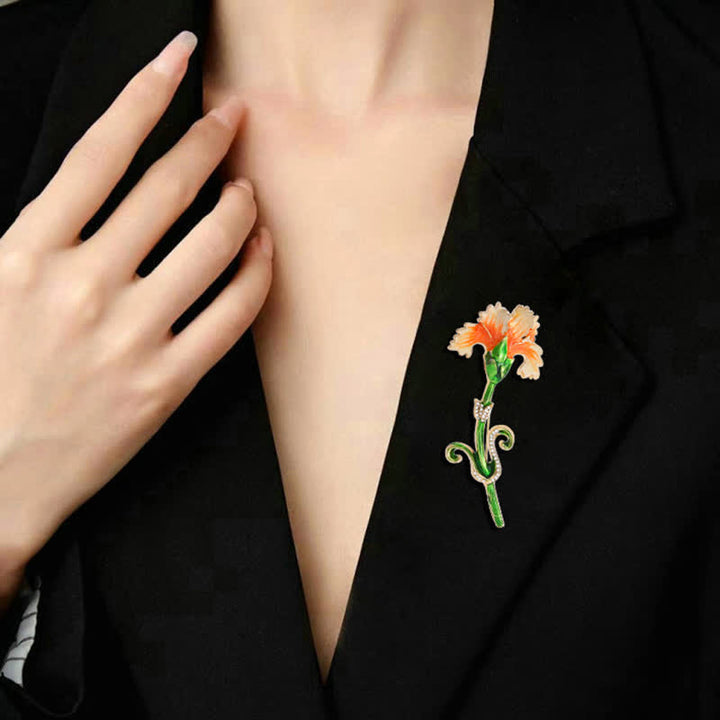 Precioso broche de clavel esmaltado para mujer