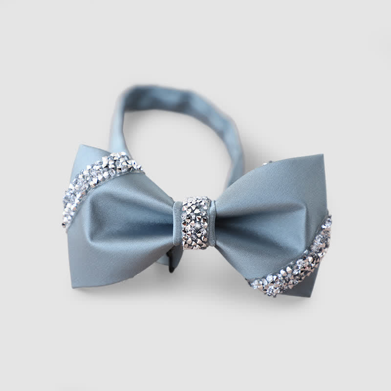 Pajarita clásica para hombre adornada con diamantes de imitación