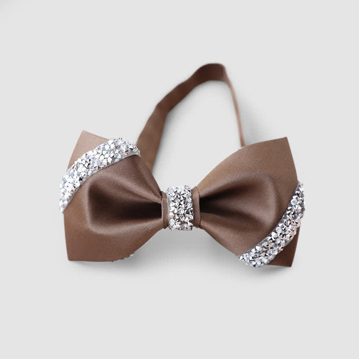 Pajarita clásica para hombre adornada con diamantes de imitación