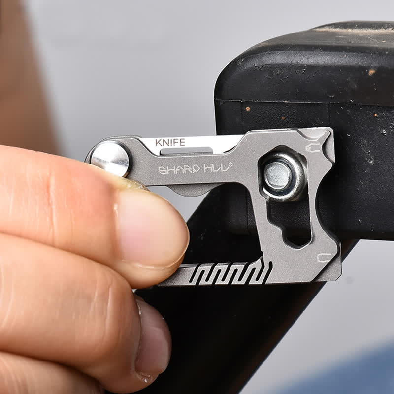 Mini llavero con cuchillo plegable multifuncional 6 en 1