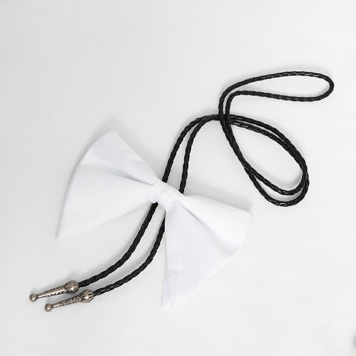 Pajarita bolo creativa de gran tamaño en blanco y negro