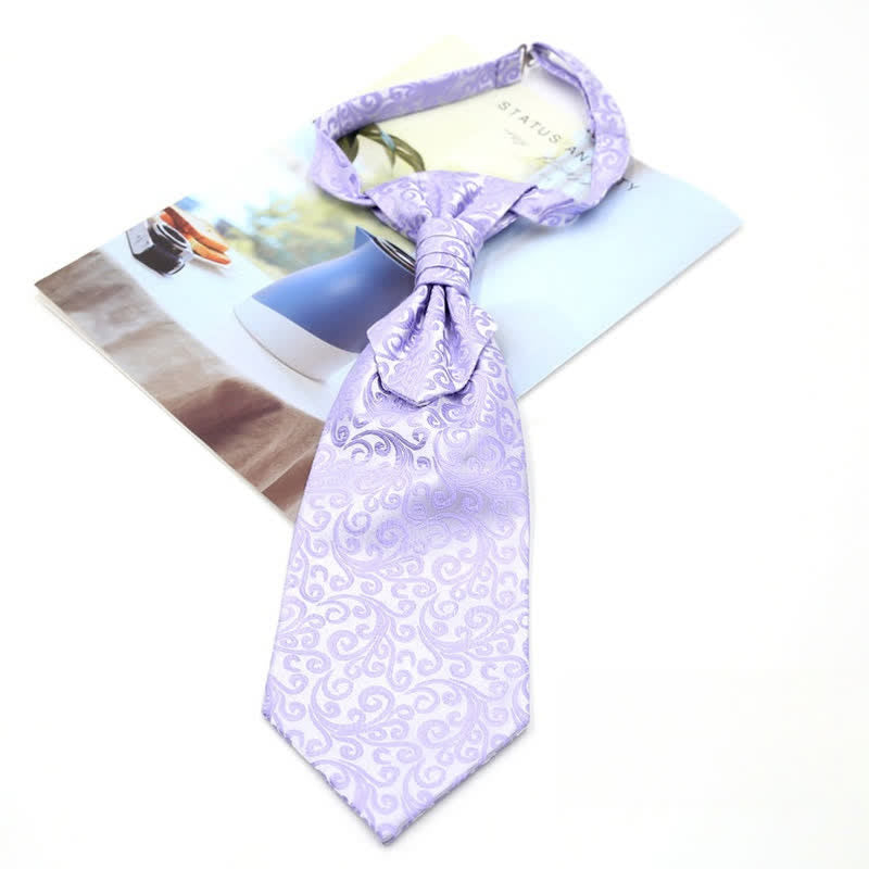 Corbata de esmoquin de lujo con estampado paisley y ruche preanudada para hombre