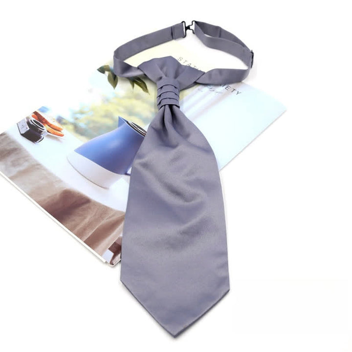 Corbata de esmoquin de lujo con estampado paisley y ruche preanudada para hombre