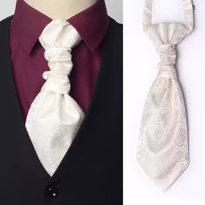 Corbata Ascot con nudo arrugado y estampado paisley preanudada para hombre