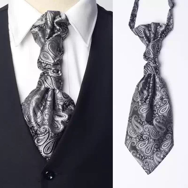 Corbata Ascot con nudo arrugado y estampado paisley preanudada para hombre