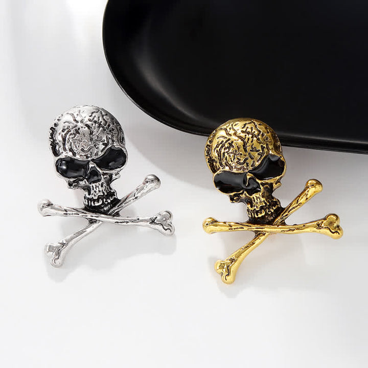 Broche decorativo de calavera pirata punk con huesos cruzados