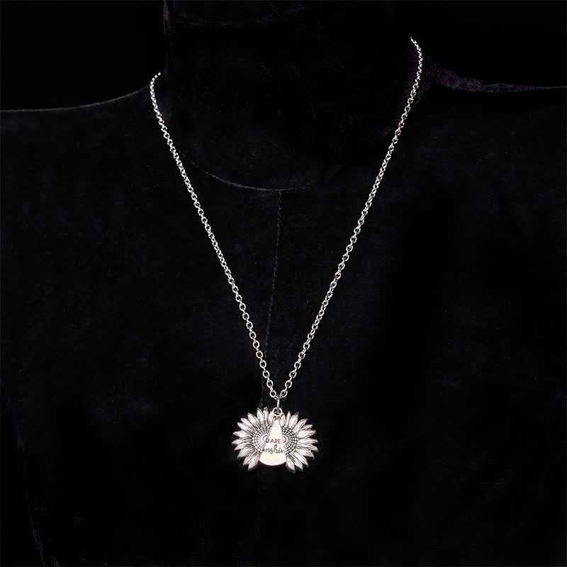 Conjunto de collar y hebilla de cinturón con cuchillo oculto con temática de girasol de plata DIY