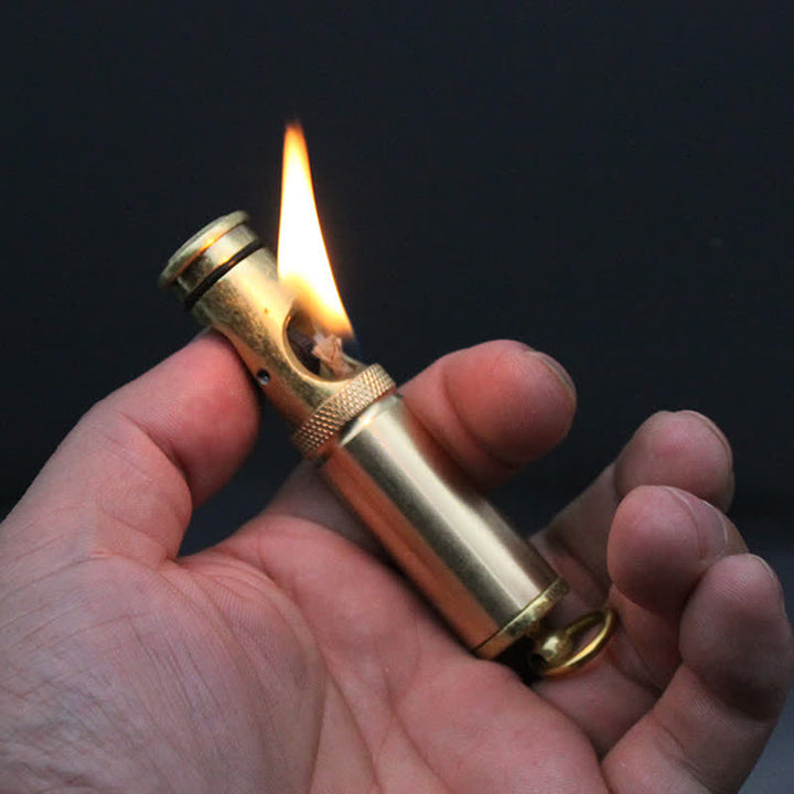 Encendedor de queroseno portátil recargable con llavero de bronce retro