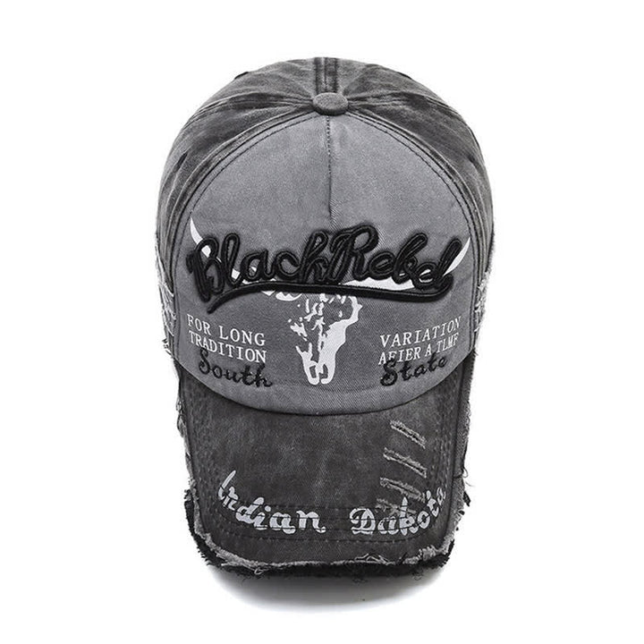 Gorra de béisbol lavada con cabeza de toro longhorn bordada con letras