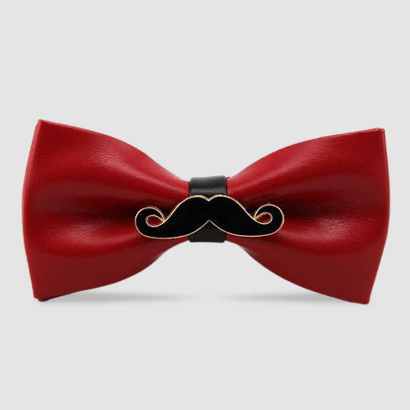 Pajarita de cuero con bigote de metal para hombre