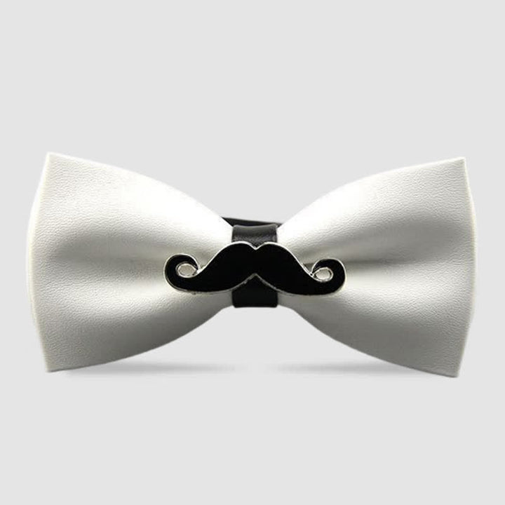 Pajarita de cuero con bigote de metal para hombre