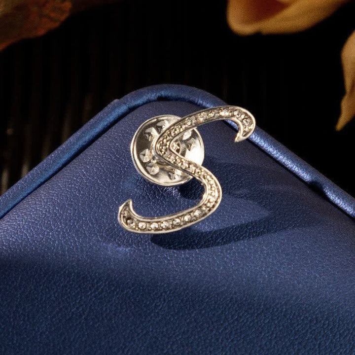 Broche de plata con diamantes de imitación y letra inicial del alfabeto 26 - image 19