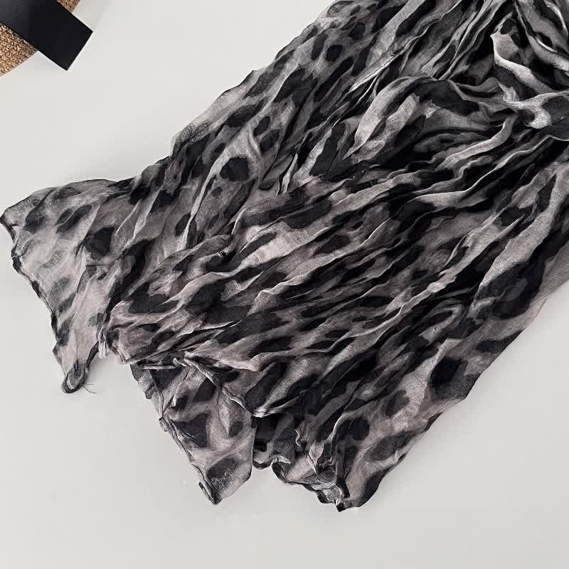 Bufanda fina de otoño de algodón y lino plisada con estampado de leopardo para mujer