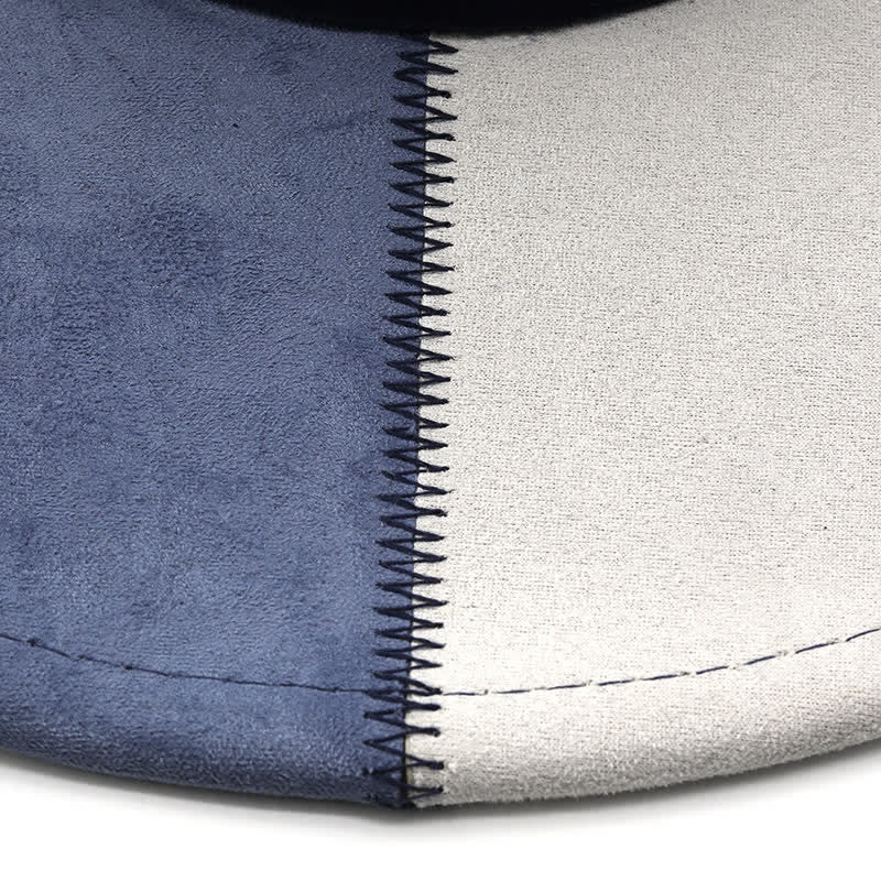 Sombrero de vaquero de terciopelo de gamuza sintética en contraste de color azul marino y blanco