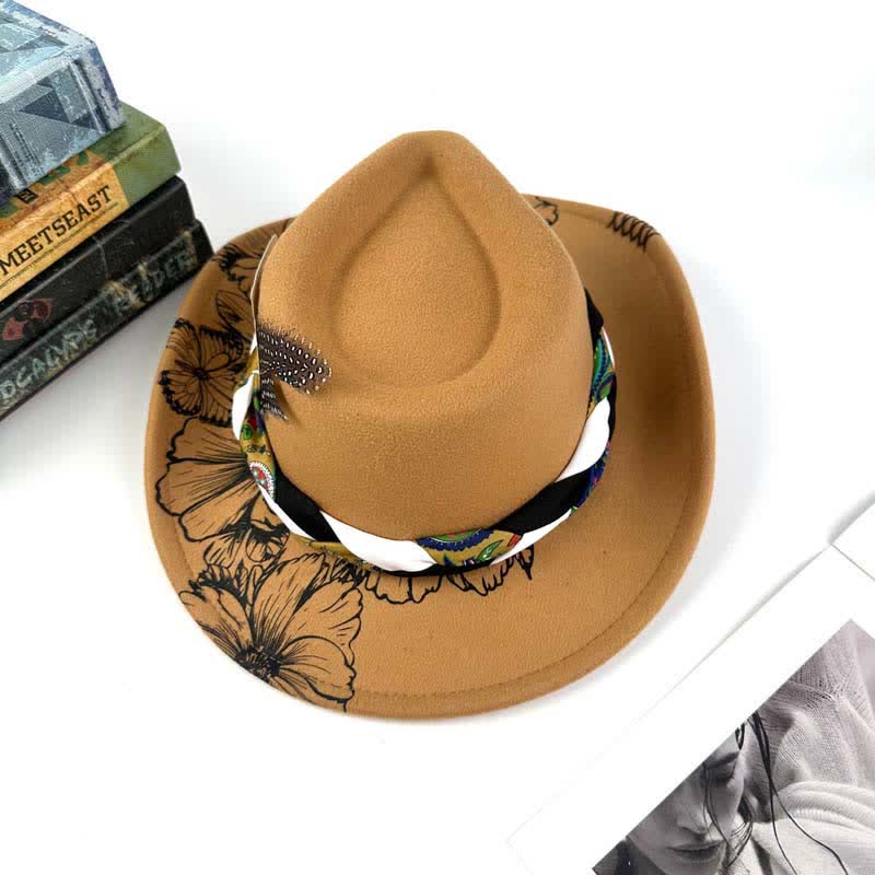Sombrero de vaquero con correa étnica y decoración de plumas de girasol del oeste