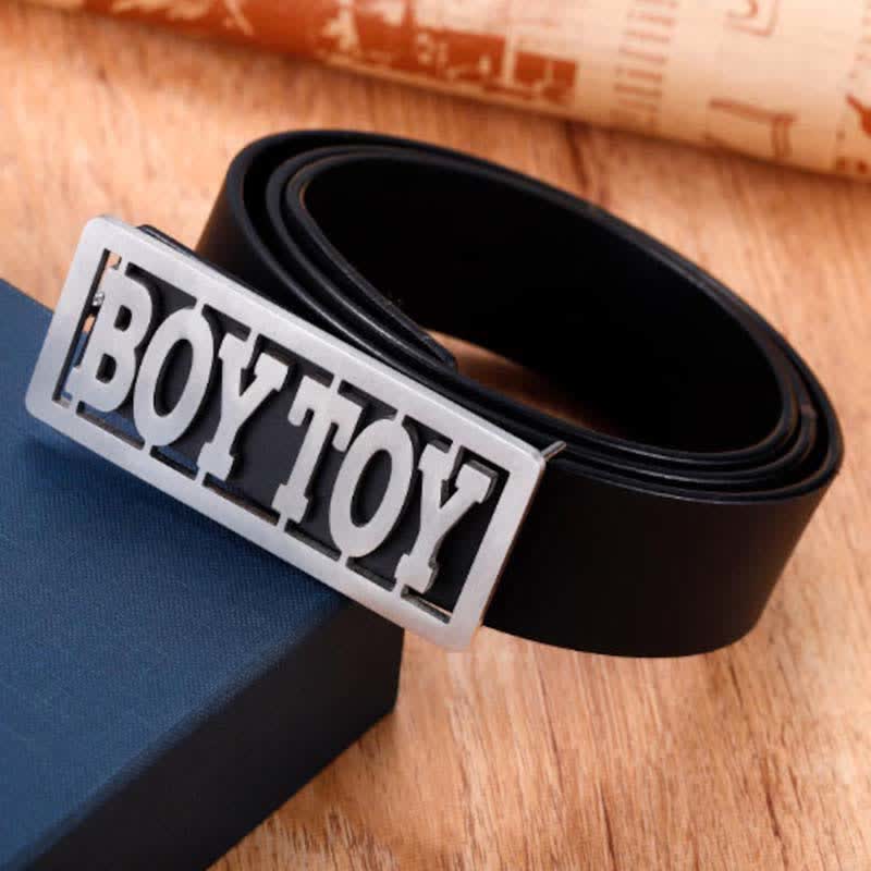 Cinturón de cuero con hebilla rectangular con nombre personalizado y letras cursivas