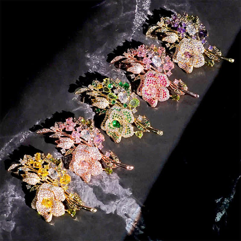 Broche de circonita con ramo de flores rosas para mujer