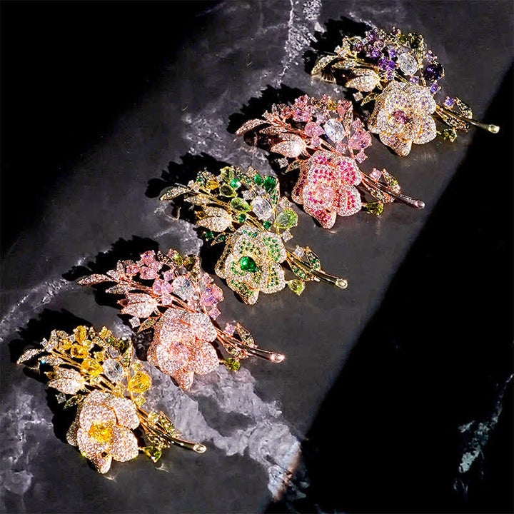 Broche de circonita con ramo de flores rosas para mujer
