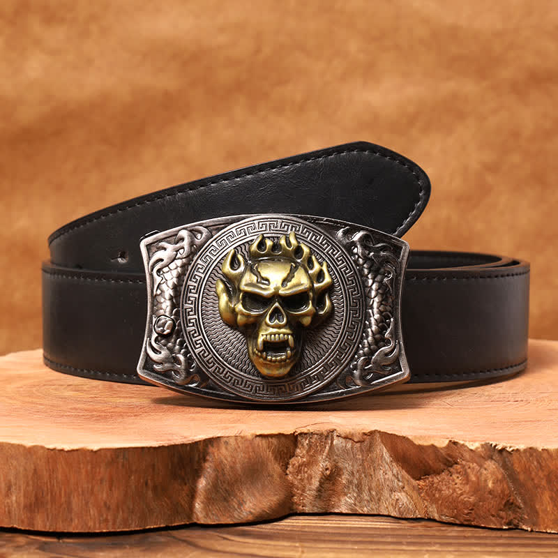 Cinturón de cuero con cuchillo plegable oculto con calavera en llamas para hombre