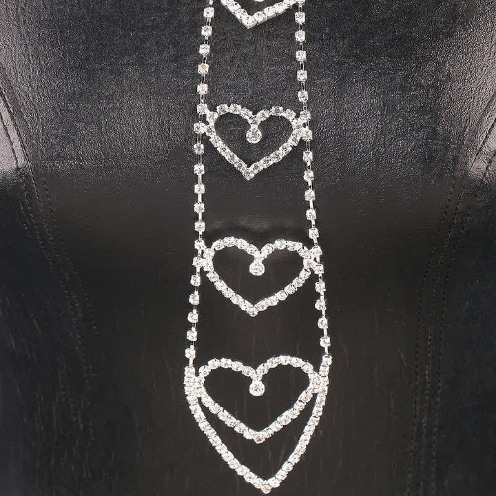 Collar de lujo con forma de corazón y diseño de corbata con diamantes de imitación