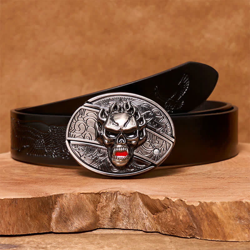 Cinturón de cuero con cuchillo plegable oculto con calavera en llamas para hombre