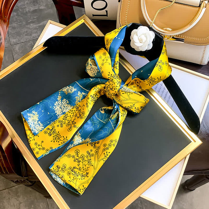 Lujosa bufanda larga de seda fina con estampado floral azul y amarillo vibrante para hombre
