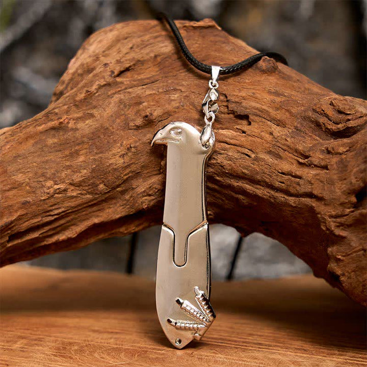 Collar con colgante multifunción y cuchillo oculto de Liberal Hawk