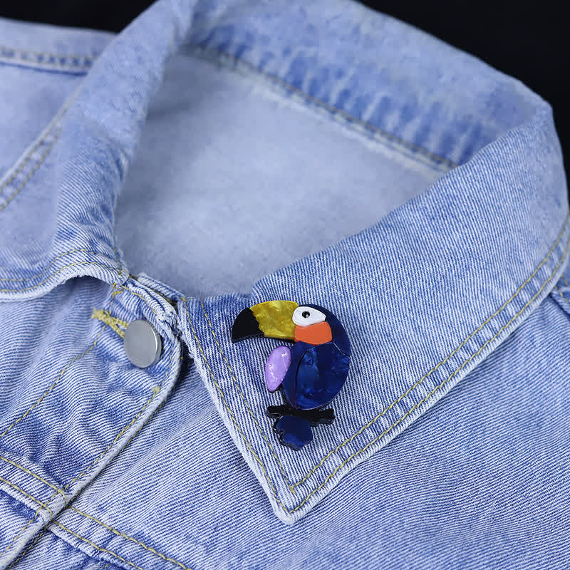 Broche acrílico hecho a mano con dibujo de pájaro de pico grande - image 5