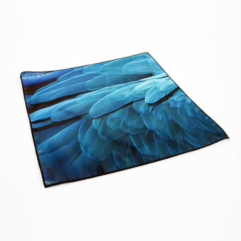 Pañuelo de bolsillo de lujo con estampado de plumas azul verdoso para hombre - image 2