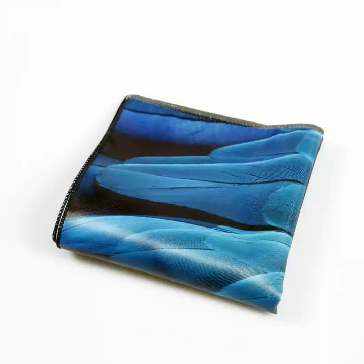 Pañuelo de bolsillo de lujo con estampado de plumas azul verdoso para hombre - image 4