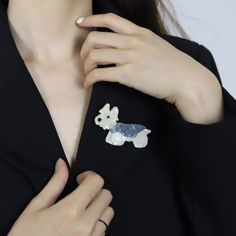 Lindo broche de perro Schnauzer de acrílico hecho a mano y de moda - image 2