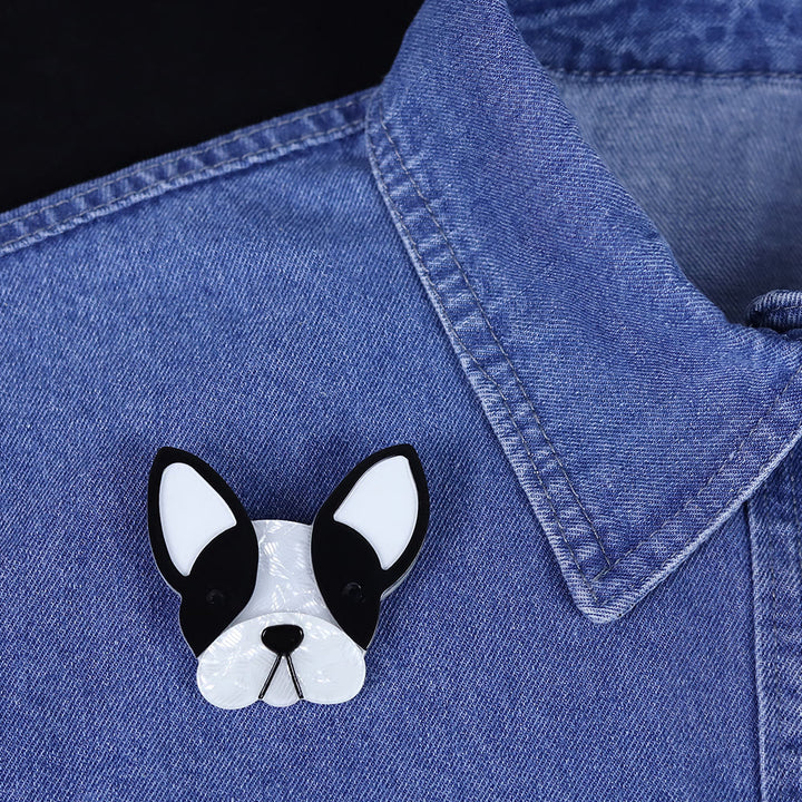 Precioso broche de acrílico con forma de perro en blanco y negro hecho a mano - image 3