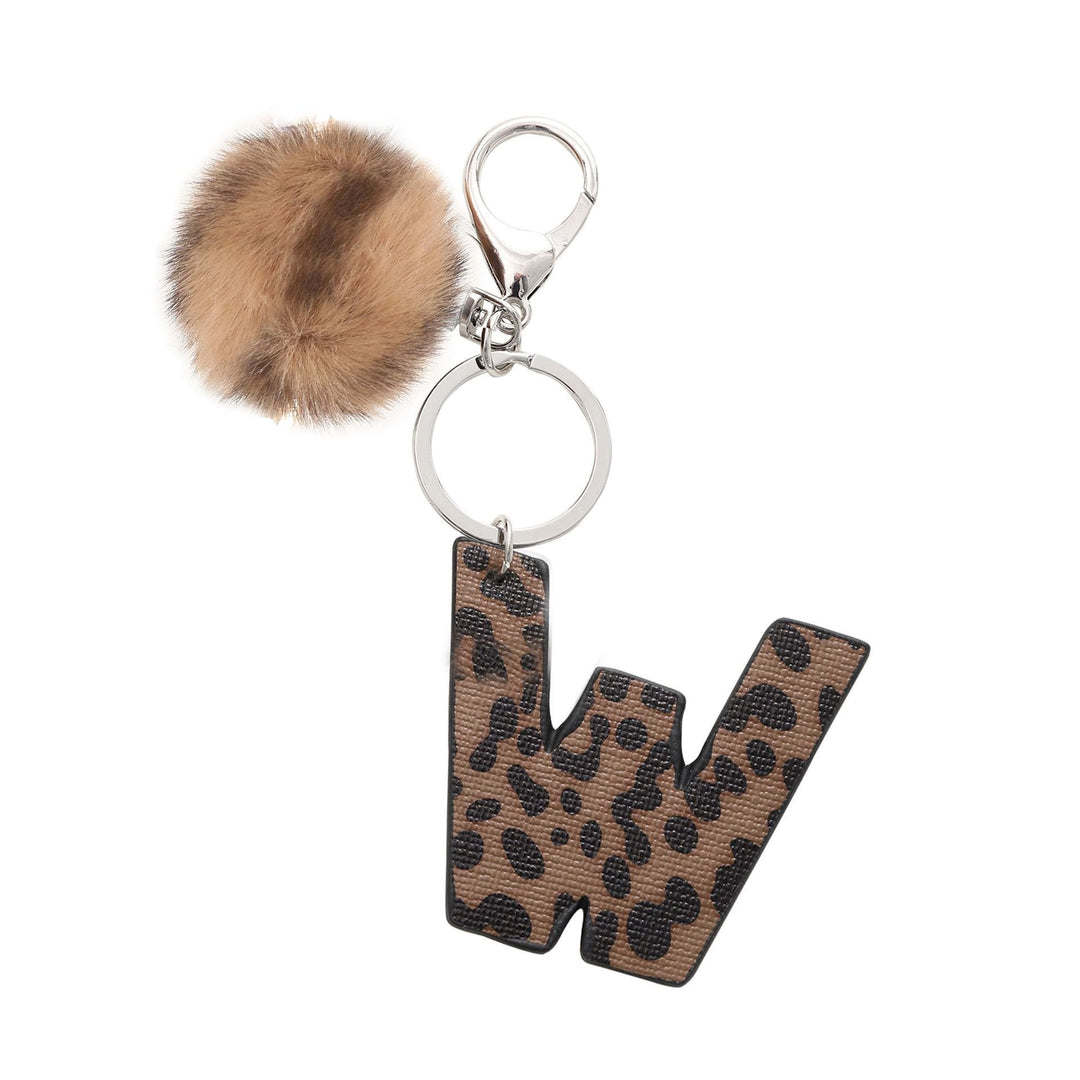 Llavero de cuero con letras y estampado de leopardo estilo occidental con bola de peluche - W - image 25