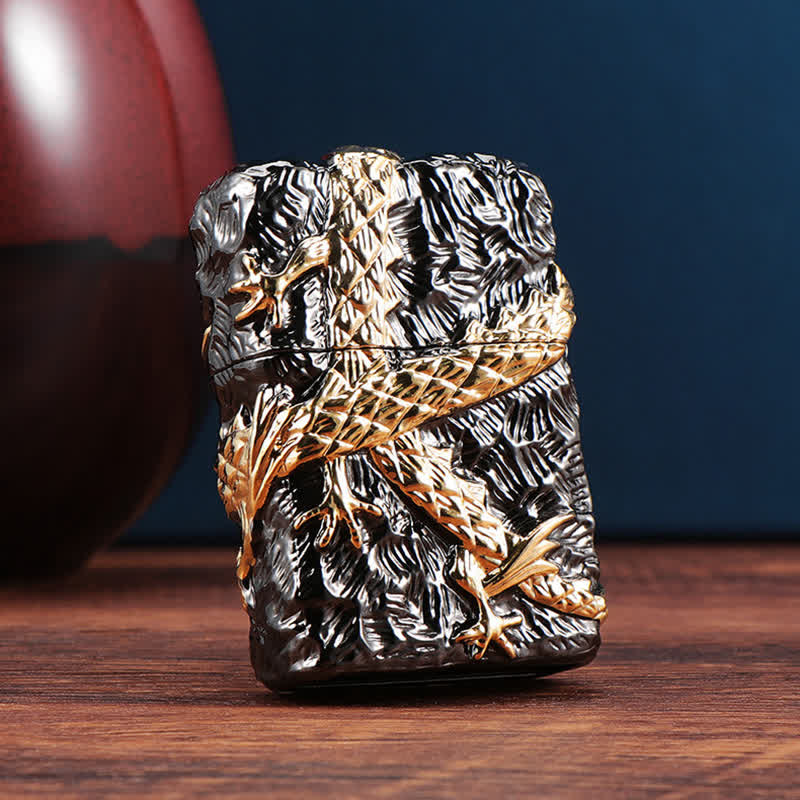 Encendedor de queroseno recargable Tonardo Gold & Black Dragon - image 2