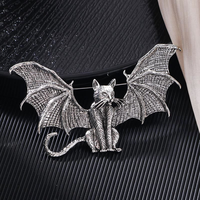 Broche de Halloween con forma de gato alado dorado y plateado - Plata - image 3
