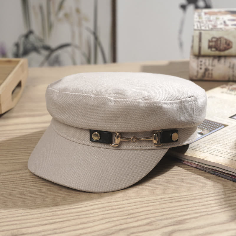 Boina de invierno para mujer con parte superior plana y hebilla en el ala - Beige - M (22"-22 7/8") - image 0
