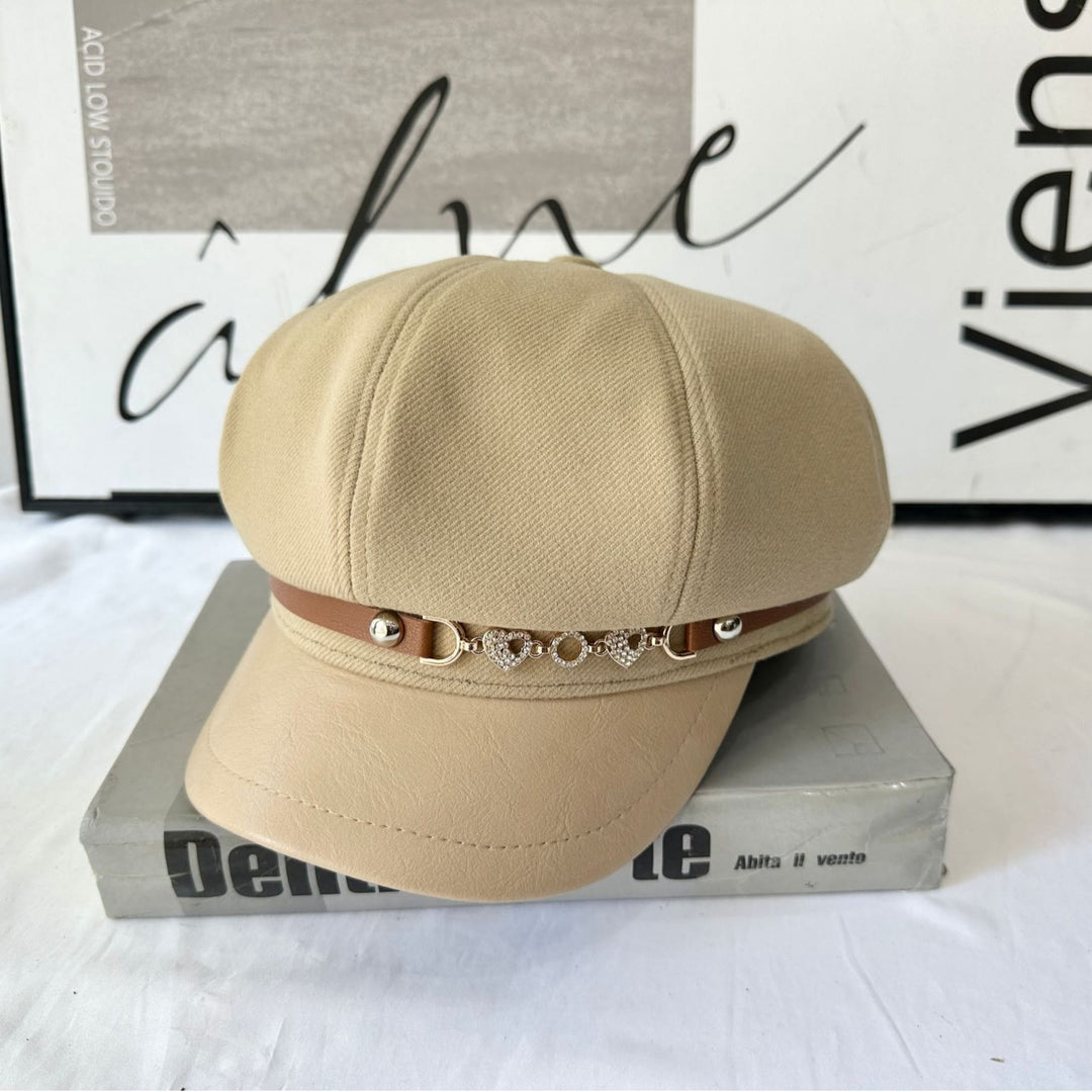 Boina de invierno para mujer con hebilla de cadena de amor - Caqui - Ajustable (21 1/4"-22 7/8") - image 0
