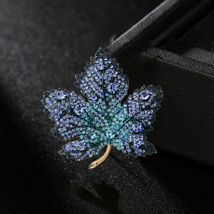 Exquisito broche de cristal con forma de hoja de arce - Azul - image 2