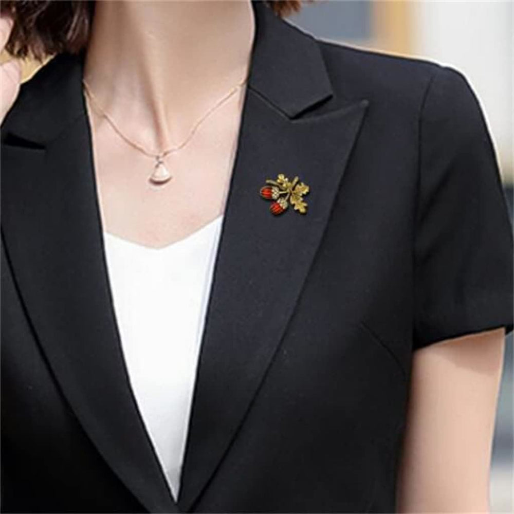 Broche de metal color avellana con incrustaciones de diamantes y oro antiguo - image 1