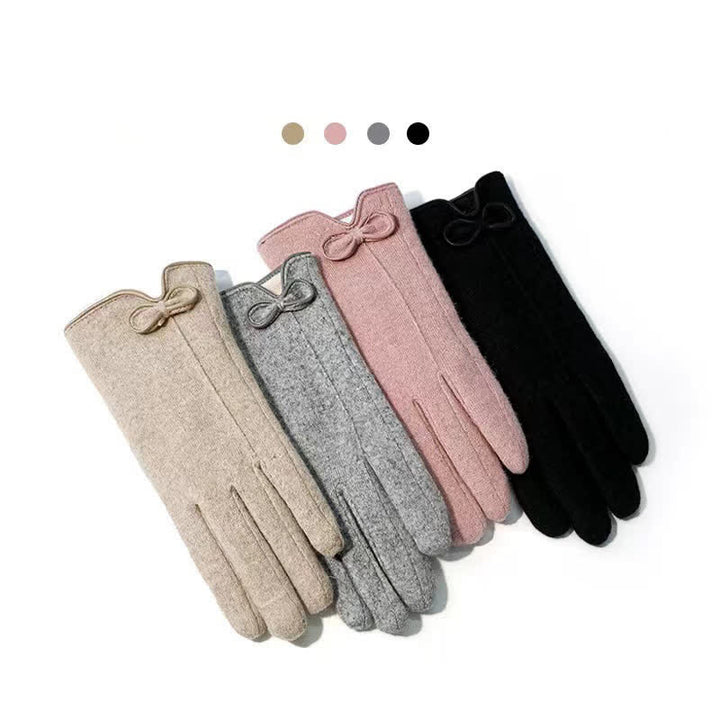 Guantes para mujer con diseño de corazón y lazo pequeño - image 3