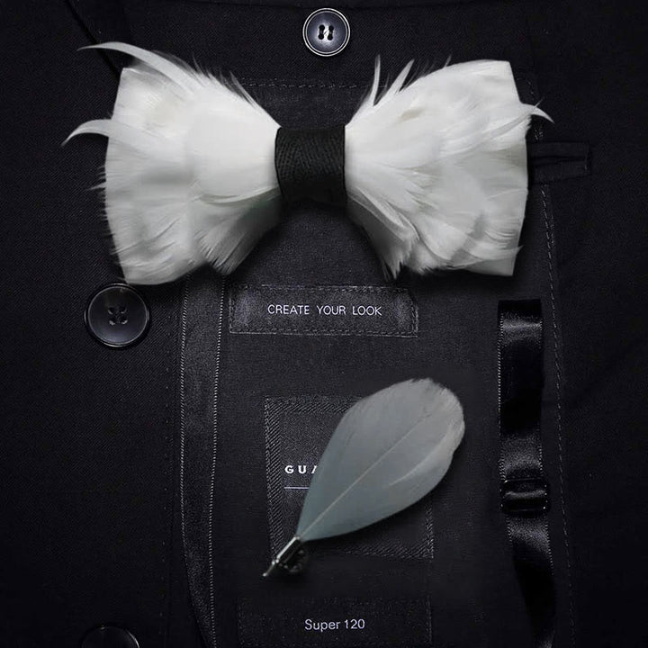 Pajarita elegante de plumas blancas y negras con broche de solapa - Adulto - image 0