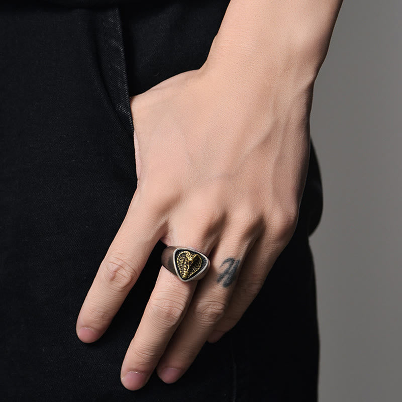 Anillo de cabeza de serpiente feroz de estilo retro occidental - image 1