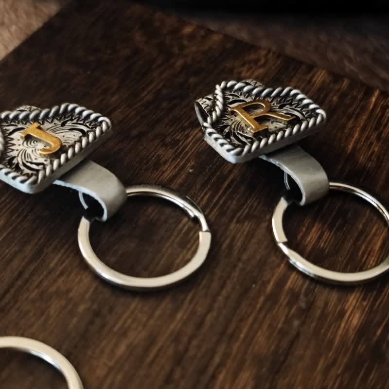 Llavero de metal con letras retro estilo vaquero occidental - image 3