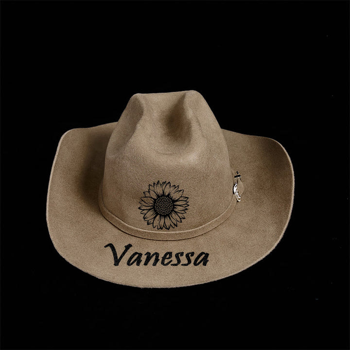 Personaliza tu patrón y texto con un sombrero de vaquero de color sólido - image 11